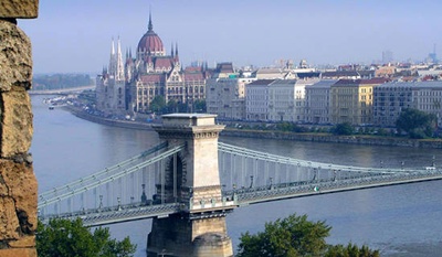Magyarország logójának és szlogenjének megalkotására lehet pályázni