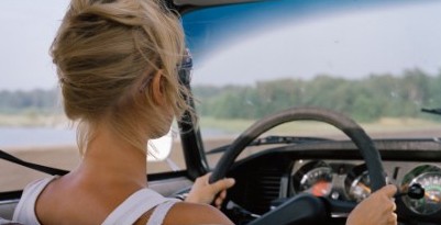 A nők a jobb sofőrök - pedig sokan nem így gondolják!