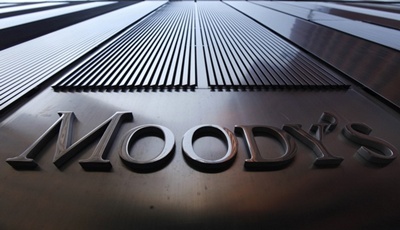 Magyar bankok osztályzati kilátását javította pozitívra a Moody's
