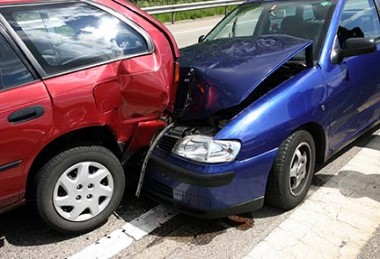 A kötelező biztosításról szóló törvény módosítását javasolja a Magyar Autóklub