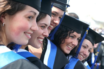 Jelentősen megnőtt a diplomások aránya az EU-ban