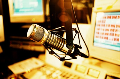Nevet válthat két fővárosi rádió