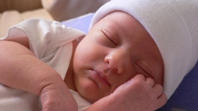 Egészséges újszülöttet találtak a Jahn Ferenc kórház babamentő inkubátorában
