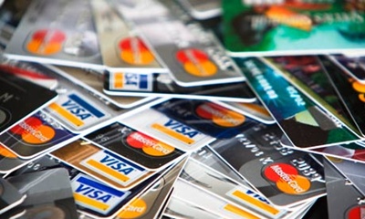 MNB: a kártyás vásárlások közel kétharmada érintéses