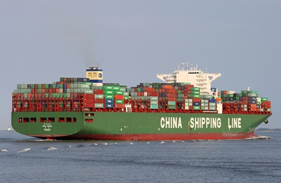 Lassabban növekszik Kína exportja és importja