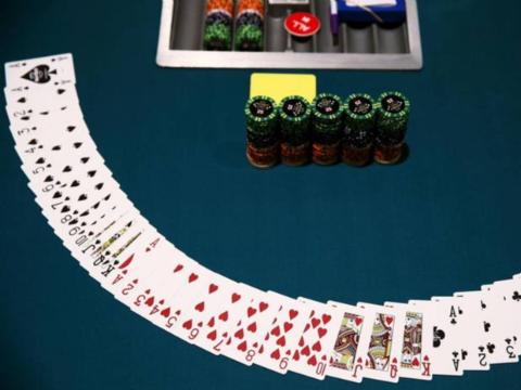 Betiltották a szerencsejátékot a szlovák fővárosban