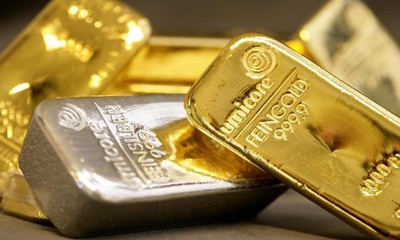 Kiugró dolláreladás, folytatódó aranyvásárlás 