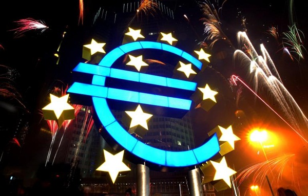 Gyorsult az euróövezeti magánszektor növekedése