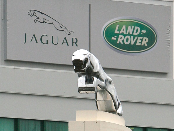 Rekordszintű volt a Jaguar Land Rover tavalyi eladása