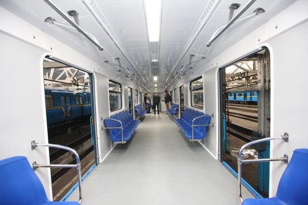 A 3-as metróvonalon több állomást is akadálymentesítenek