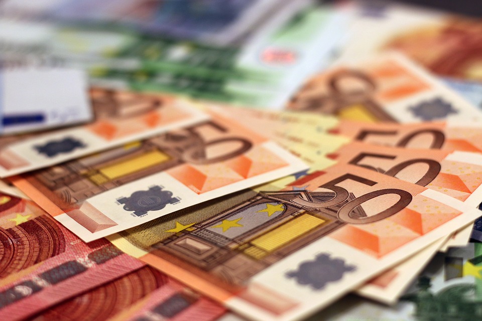 444 millió euróért kelt el a szlovén Abanka bank