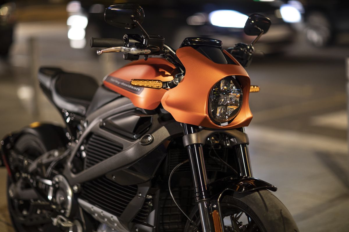 Felfedték az elektromos Harley titkait Milánóban