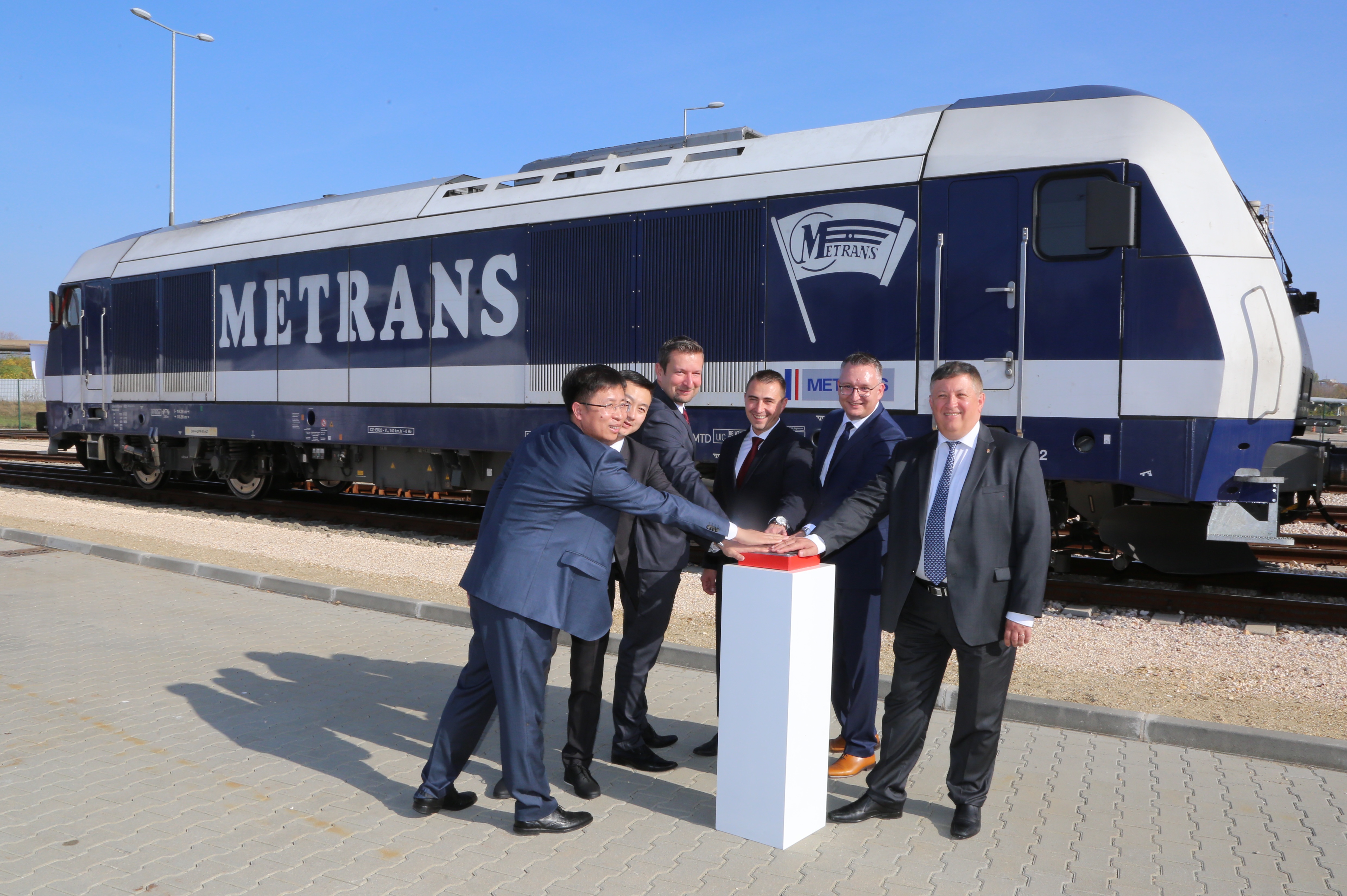Vasúton Kínába – Rendszeres tehervonatot indít Budapestről Xiamenbe a METRANS