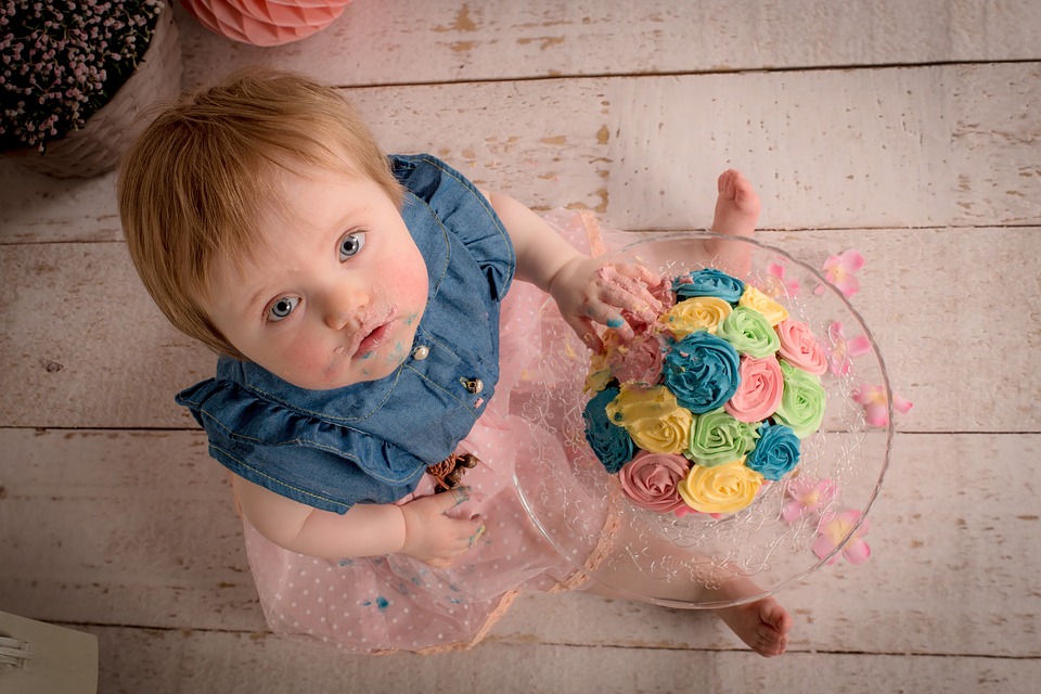 Beleharaptak a babák a lakáshitelpiaci tortába