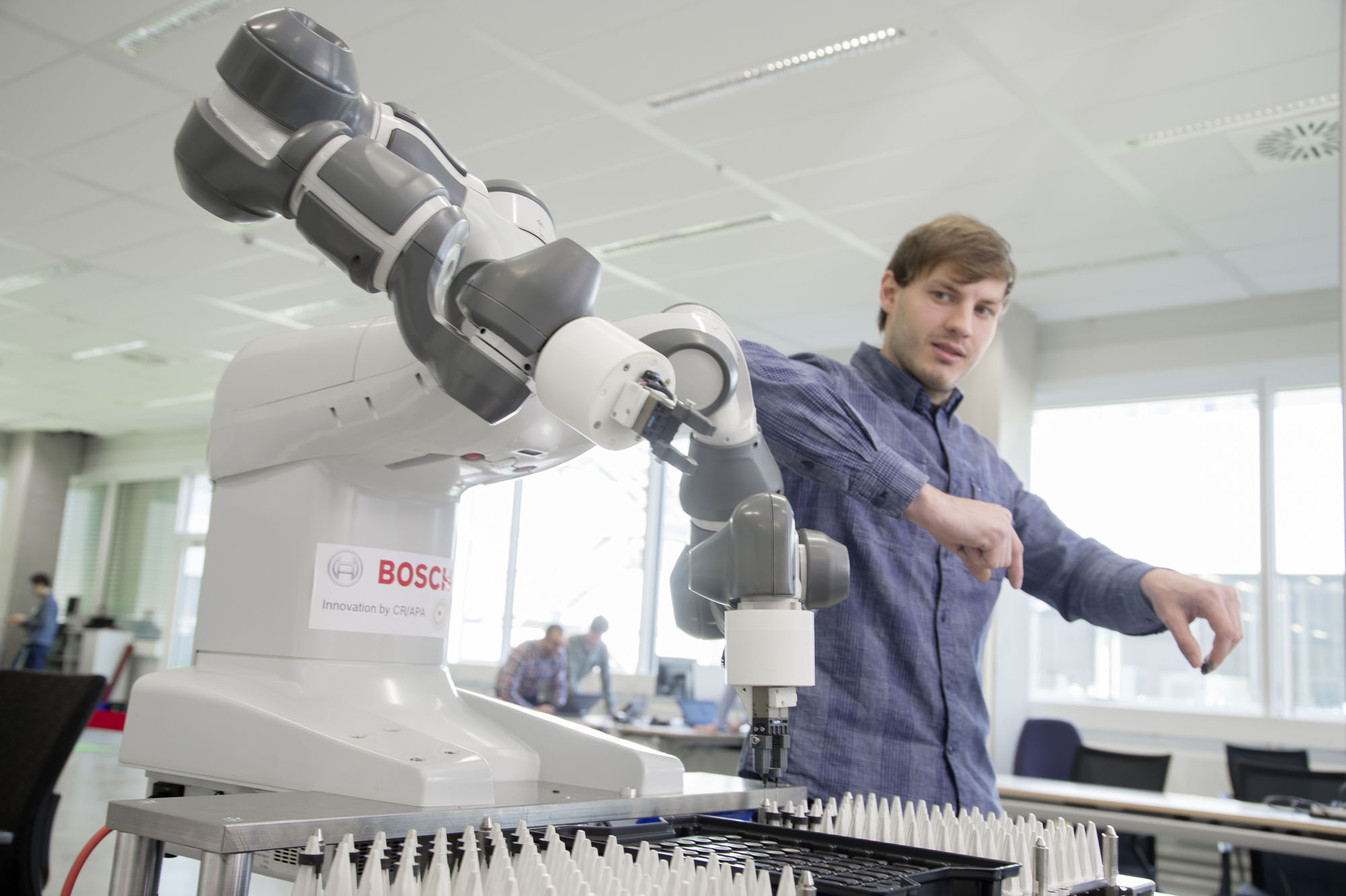 Vállalati irányelveket fogalmazott meg a mesterséges intelligencia alkalmazására a Bosch