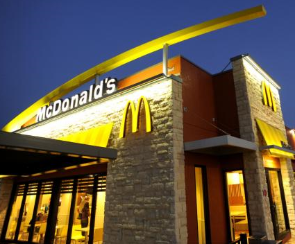 Nagyot zuhant a McDonalds nyeresége