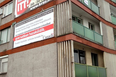 Kanadai bevándorlás - Megjelentek Miskolcon a kanadai kormány plakátjai