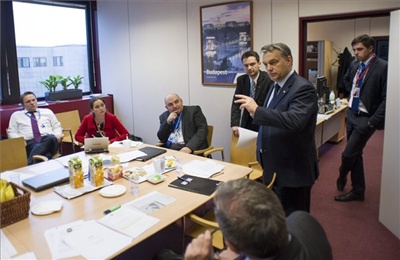 Orbán megegyezést valószínűsít a keretköltségvetésről