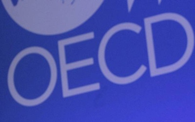 Csökkentette világgazdasági növekedési előrejelzését az OECD