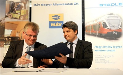 Aláírták a motorvonat-szállítási szerződéseket
