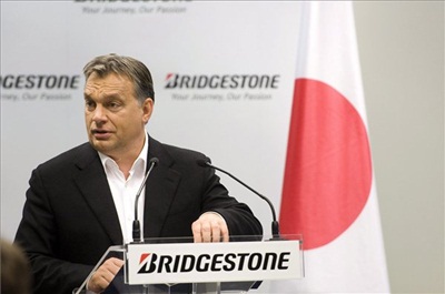 A Bridgestone bízik Magyarországban, négyszerezi gyártását