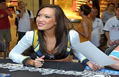 Világcsúcs: 11 millió dollár egy 75 karátos gyémántért!