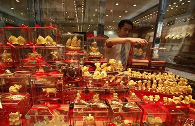 Ömlik az arany Kínába