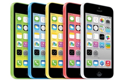 Eséssel reagált az Apple árfolyama az új iPhone készülékekre