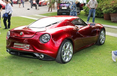 Januárban érkezhet a Alfa Romeo 4C