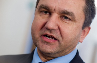 Foglalkoztatási program indul az 55 év feletti nőknek