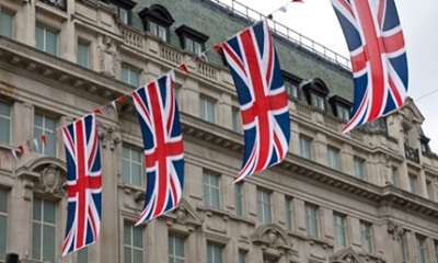 Egyévi mélypontra lassította a brit gazdaság aktivitását az omikron