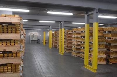Nagymértékben leértékelődtek a jegybanki aranytartalékok