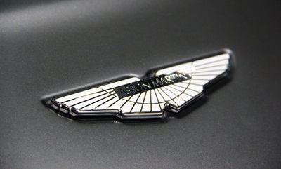 Kínai beszállítója miatt bajba került az Aston Martin