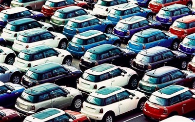 A román autók háromnegyede több mint tízéves