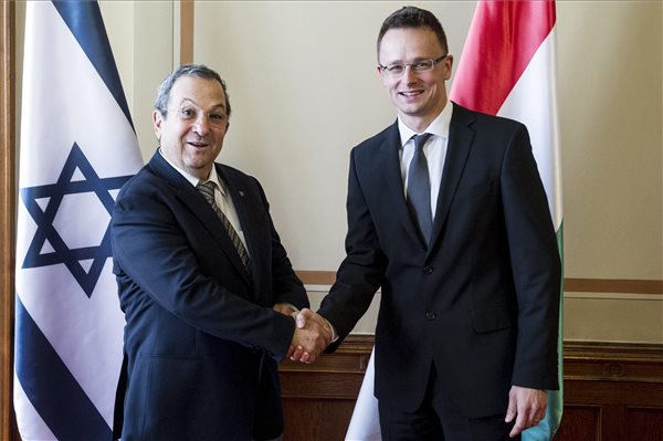 Szijjártó Péter az izraeli befektetések bővítésének lehetőségeiről tárgyalt Ehud Barakkal