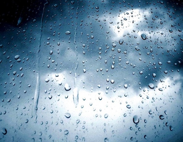 Kiadós eső miatt négy megyére másodfokú figyelmeztetést adott ki az OMSZ