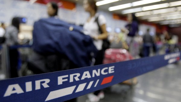 Súlyos műszaki hiba az Air France egyik Párizsban landoló járatán
