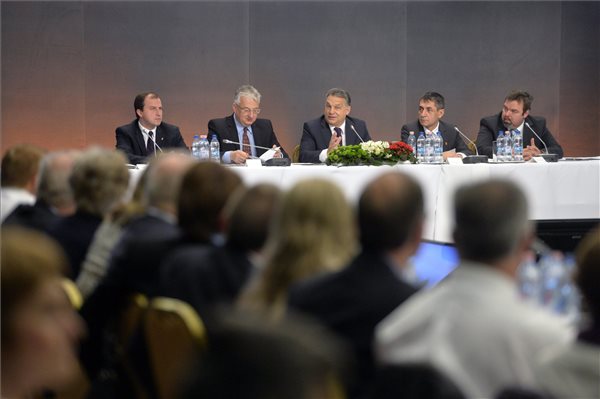 Orbán: nem akarunk újabb hidegháborút