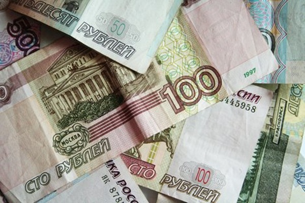 Az orosz bankrendszer a vártnál jobban állja a sarat
