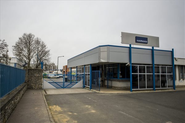 420 új munkahelyet hoz létre Pécsen a Harman