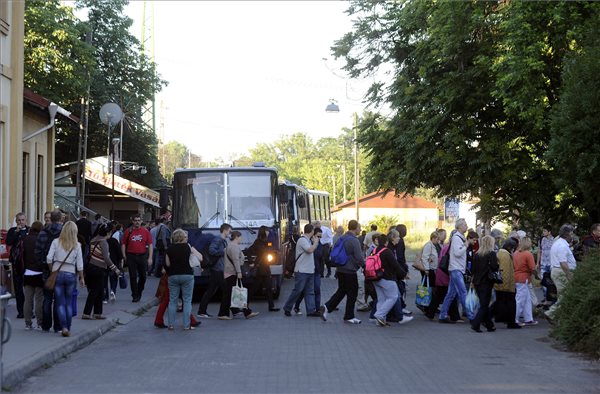 Meghosszabbítja a BKK a díjmentes hétvégi kerékpárszállítás tesztidőszakát