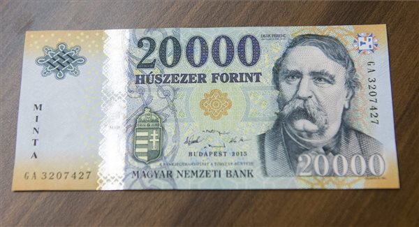 Decembertől kerül forgalomba a megújított húszezres 
