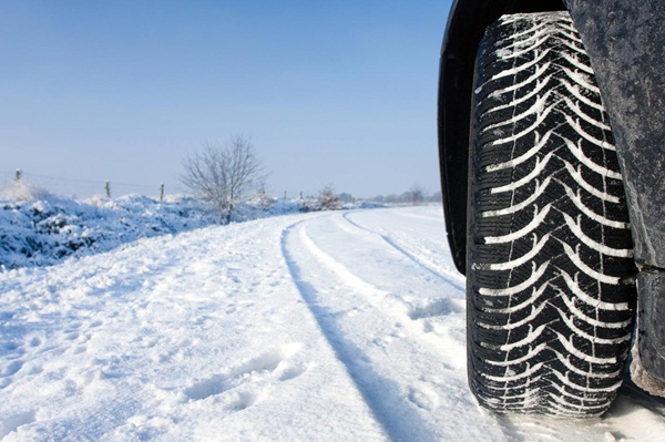 Íme pár praktikus tanács és tipp a téli közlekedéshez