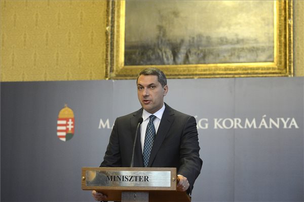 November 16-án kezdődnek a földárverések