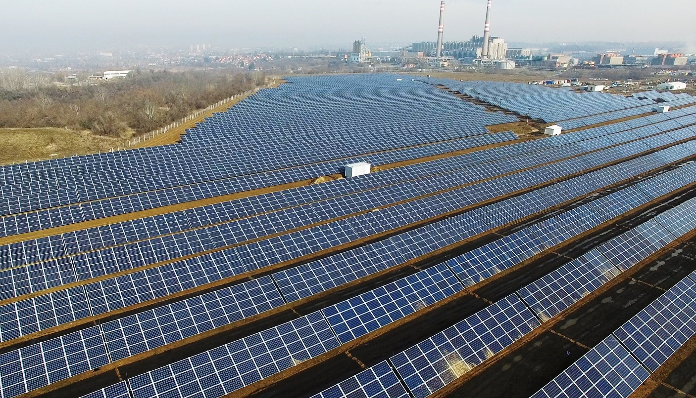 Március óta több mint 123 millió euró megtakarítást jelentett a napenergia-kapacitás növekedése