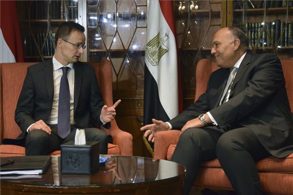 126 milliárd forintnyi üzleti lehetőség nyílik meg magyar cégek előtt