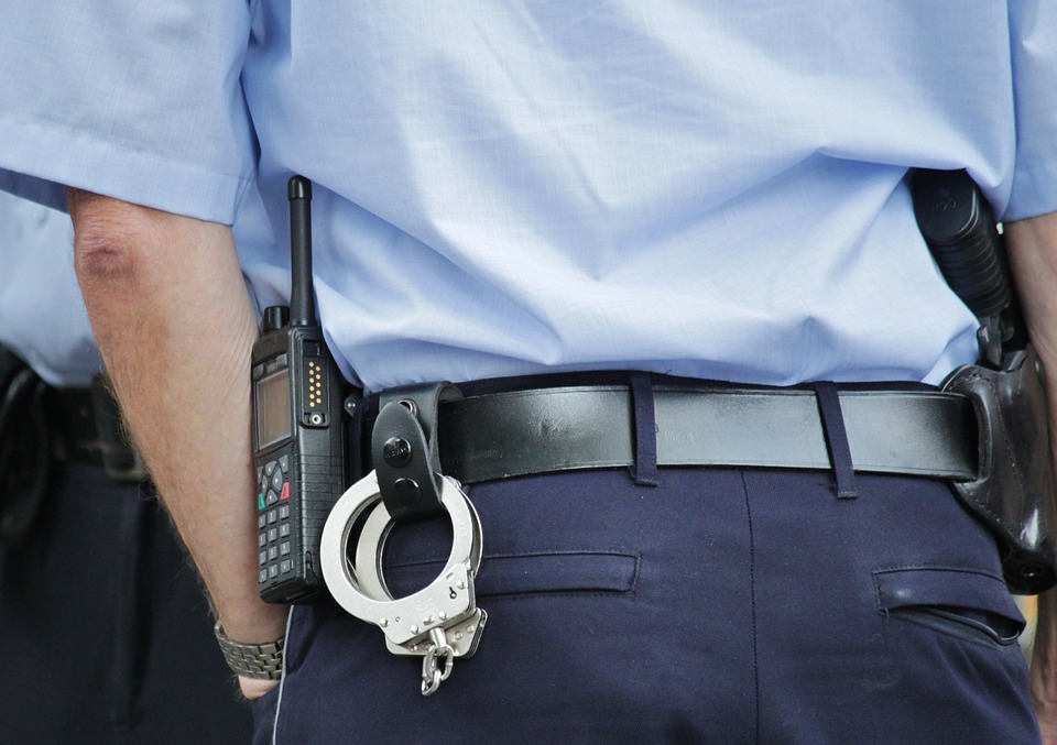 Elítélték a zsebre bírságoló rendőrt