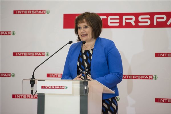 Korszerűsítették a tatabányai Interspar áruházat