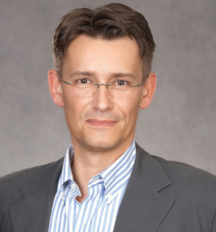 Régi-új vezető a Laurel kötelékében