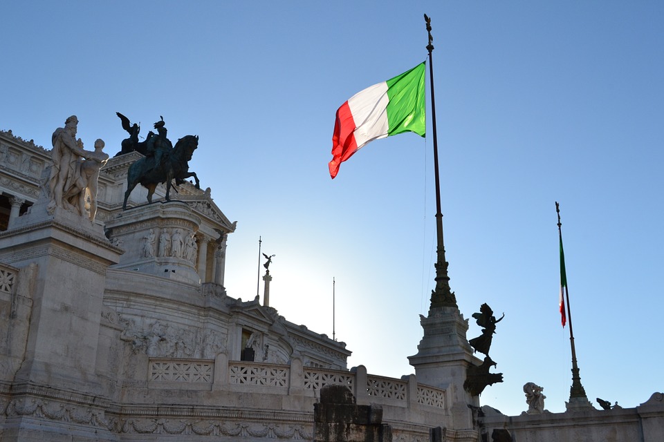 Az EB előremutató együttműködést remél Olaszország leendő kormányával